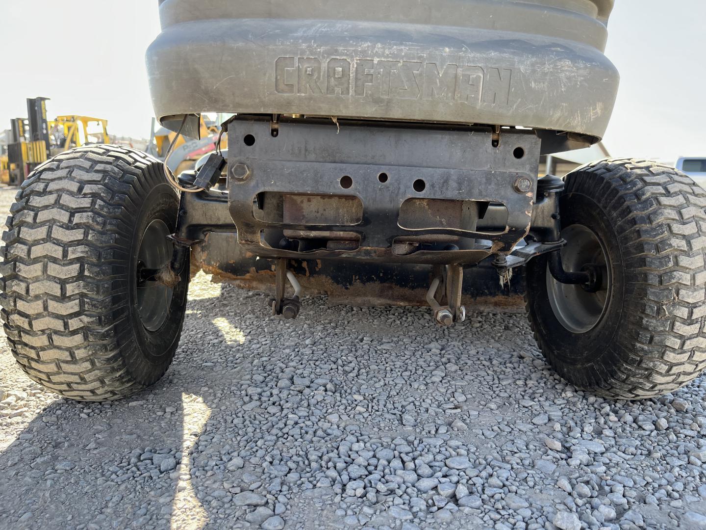 ./imagenes/INVOICE/2019/17239/CORTADORA DE ZACATE CRAFTSMAN LT 1000 (14).JPG